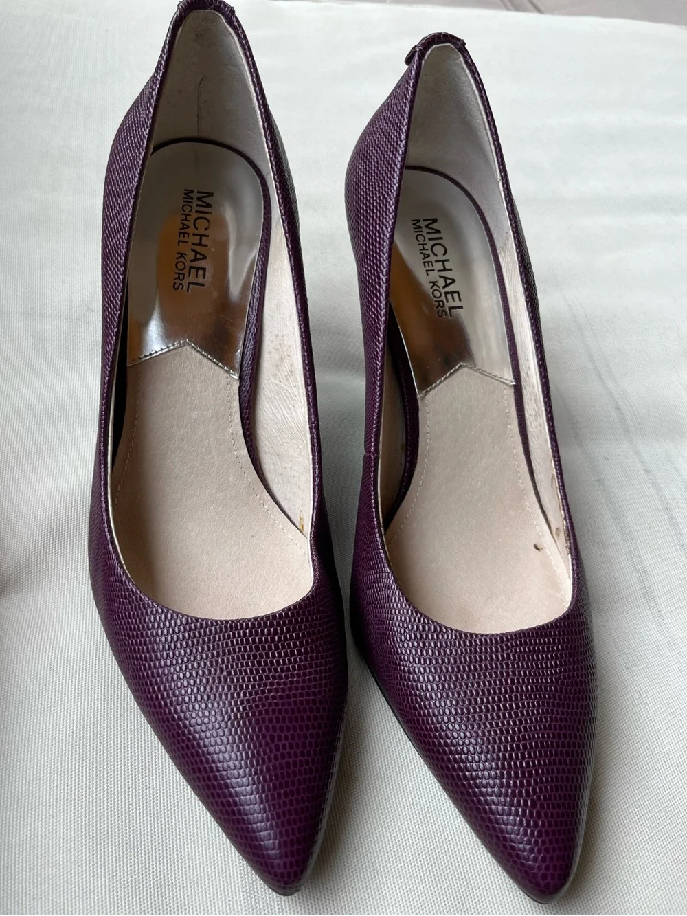 Michael Kors Textured Pointed-Toe Pumps in Plum